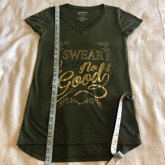 Harry Potter Quote in Gold Foil Graphic T-shirt - Picture 5 of 6